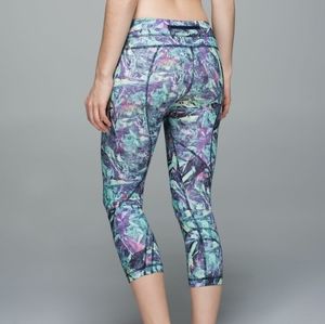 🍋 Lululemon Run Inspire Crop II